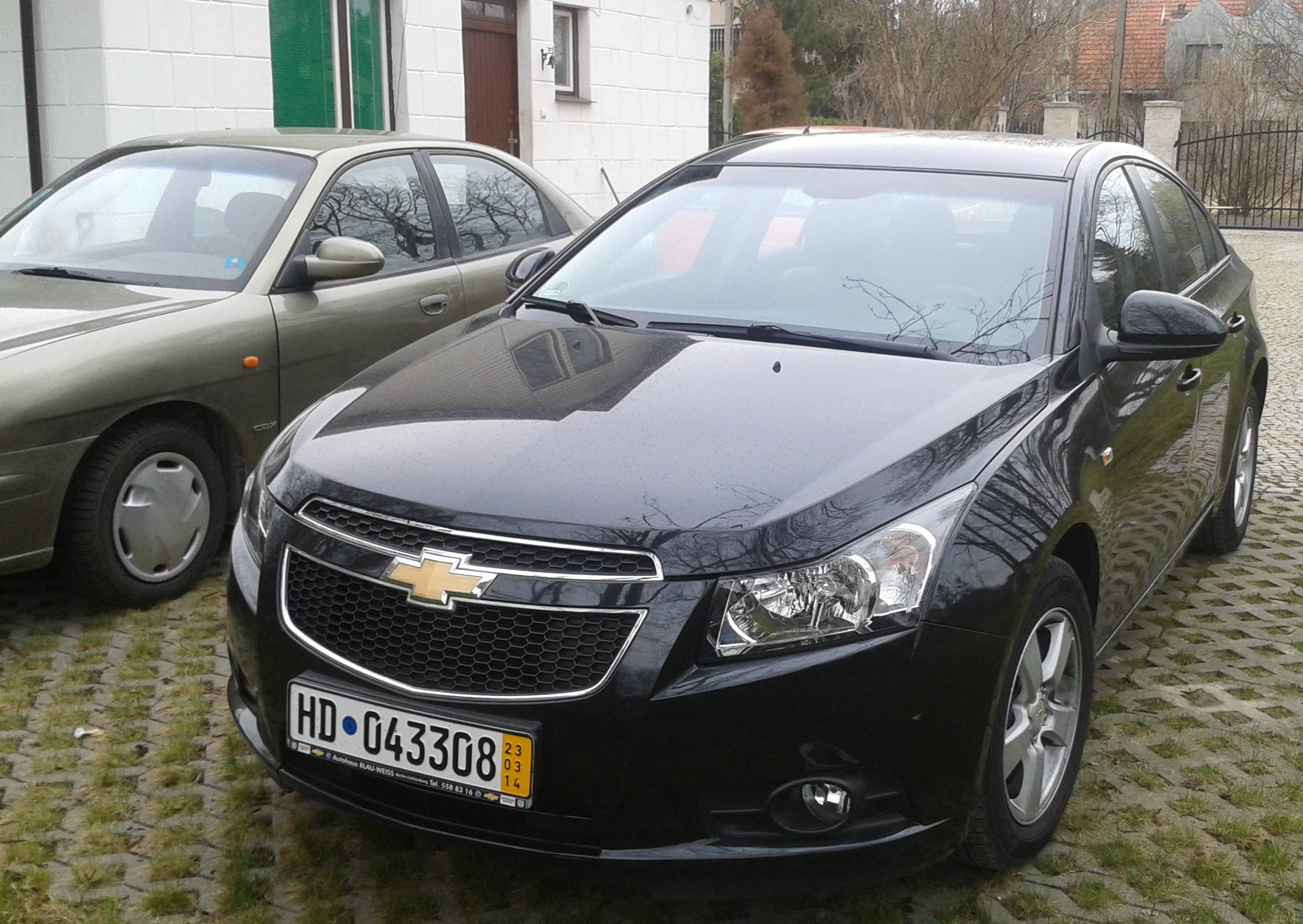 cruze1.jpg