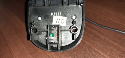 Sterowanie radiem  - złącze.jpg