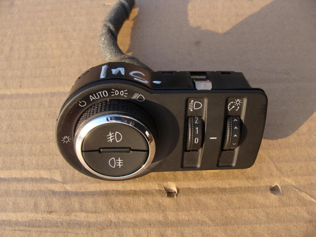 5126299030.jpg