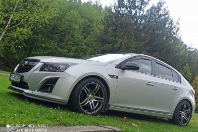 Cruze listwa.jpg